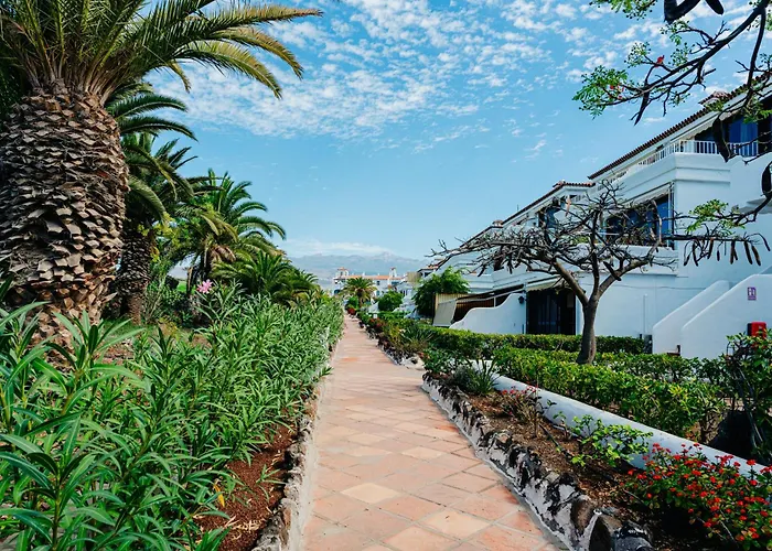 Апартаменты 1bdr Sunny Terrace