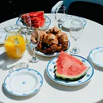 公寓 1bdr Sunny Terrace