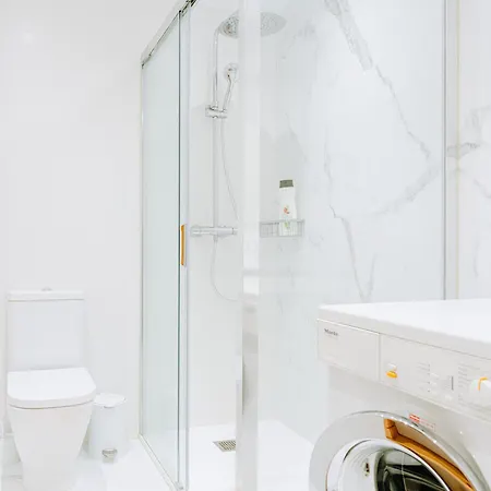 דירה 1bdr Sunny Terrace *