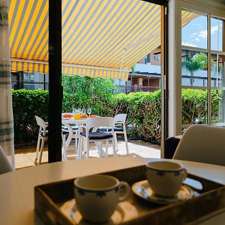 דירה 1bdr Sunny Terrace *