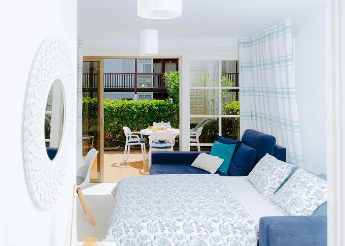 1bdr Sunny Terrace *